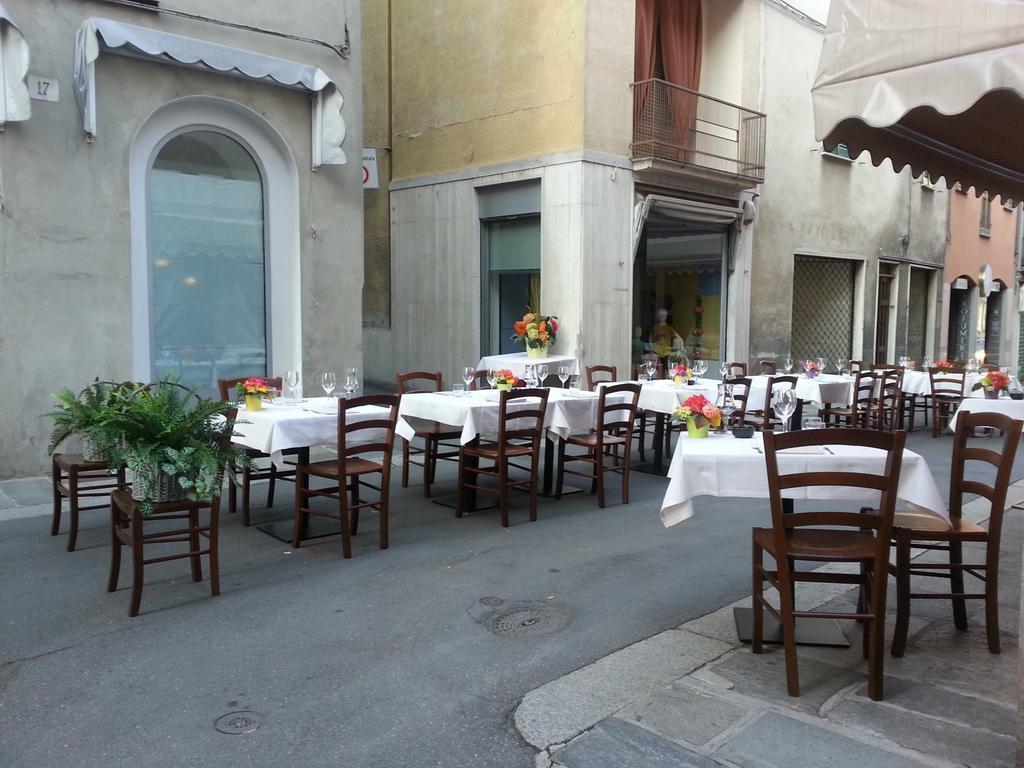 Locanda San Fiorenzo Fiorenzuola dʼArda Εξωτερικό φωτογραφία
