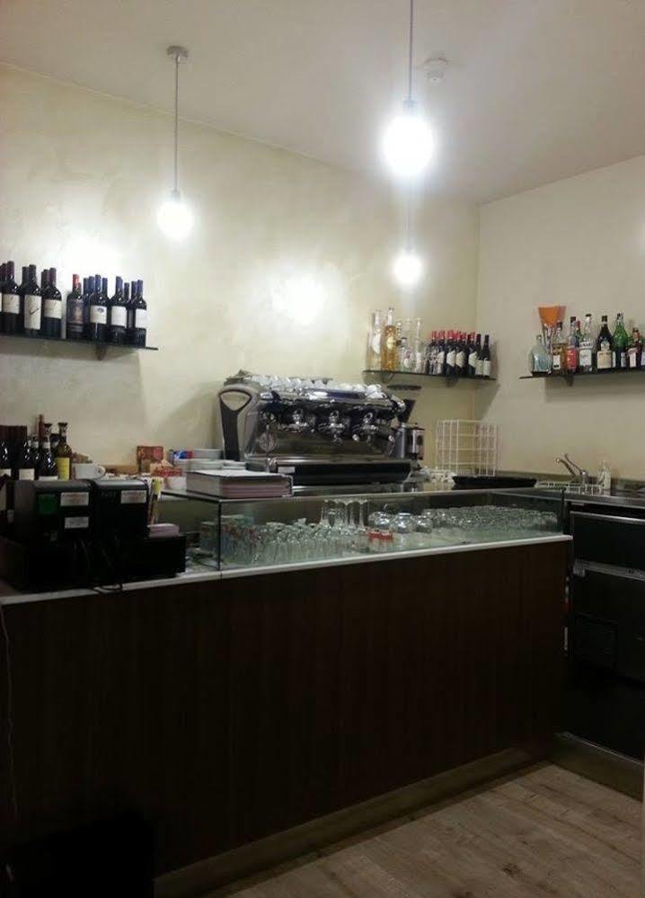 Locanda San Fiorenzo Fiorenzuola dʼArda Εξωτερικό φωτογραφία
