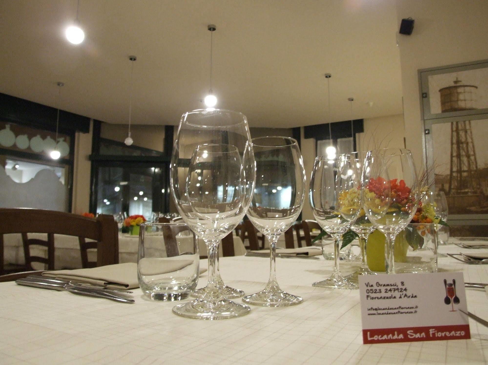 Locanda San Fiorenzo Fiorenzuola dʼArda Εξωτερικό φωτογραφία