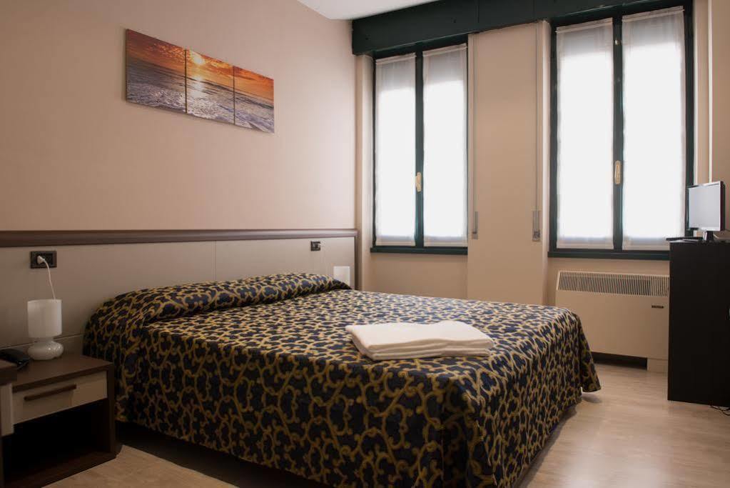 Locanda San Fiorenzo Fiorenzuola dʼArda Εξωτερικό φωτογραφία
